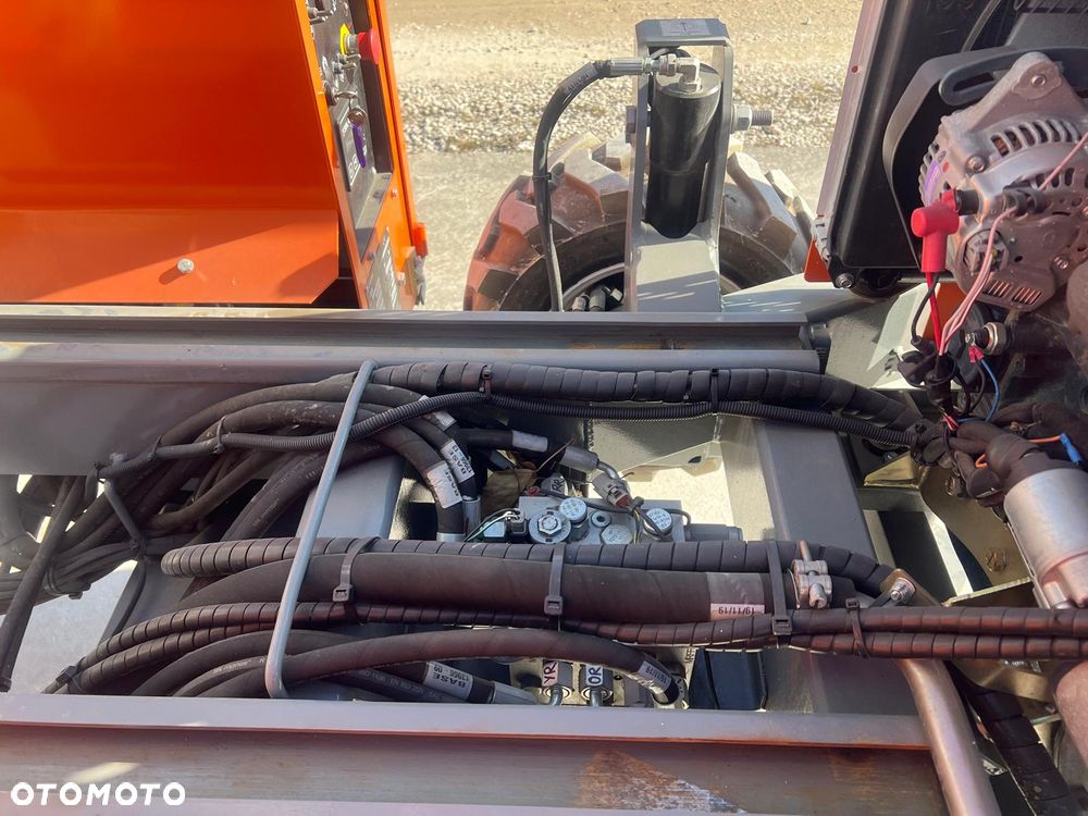 Snorkel S2255RT Podnośnik nożycowy 4x4 Diesel 50 mth 420KG Platforma Genie Skyjack - 19