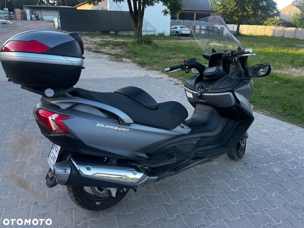 Suzuki Burgman - 3