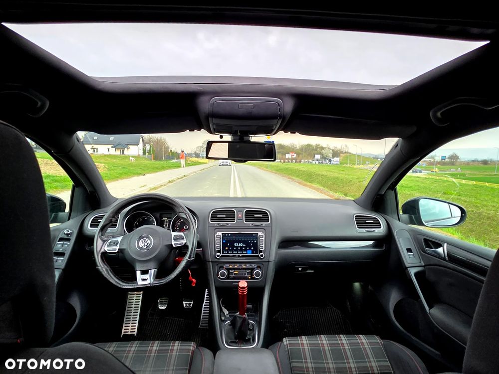Volkswagen Golf 2.0 GTI - 7