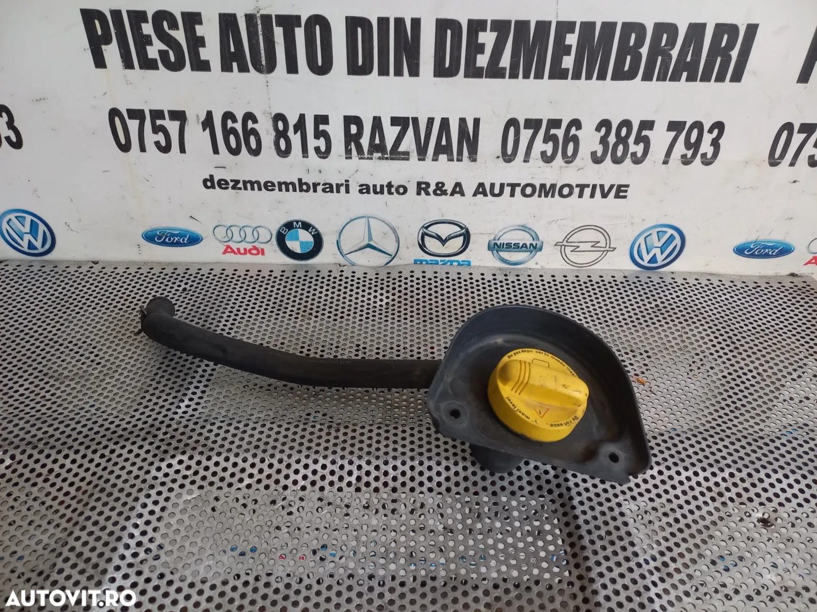 Buson Gura Umplere Ulei Renault Master Opel Movano 2.3 Dci An 2012-2013-2014-2015-2016 - Dezmembrar - 4