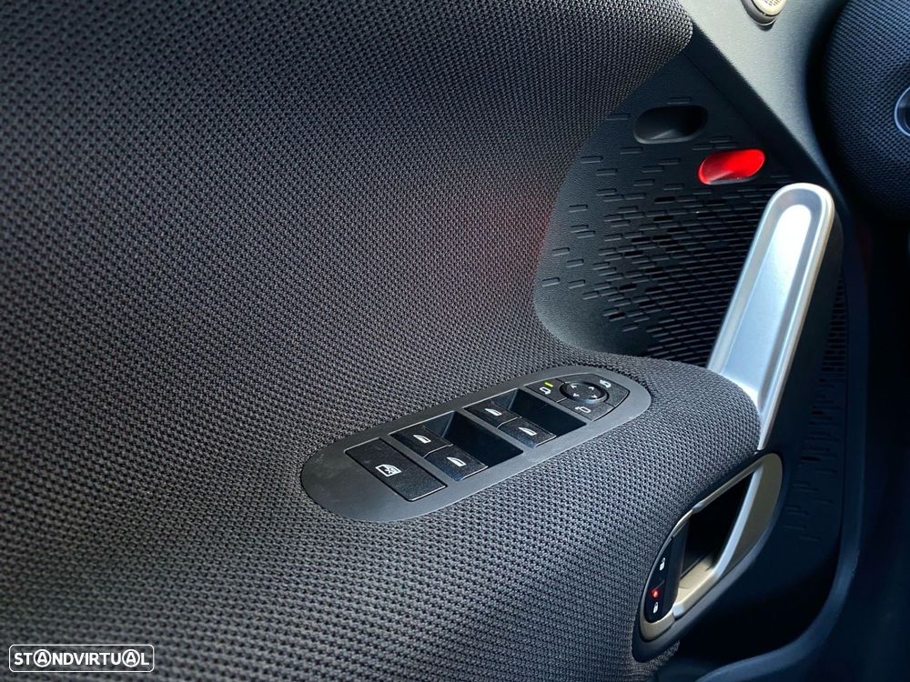 MINI Aceman JCW L - 18