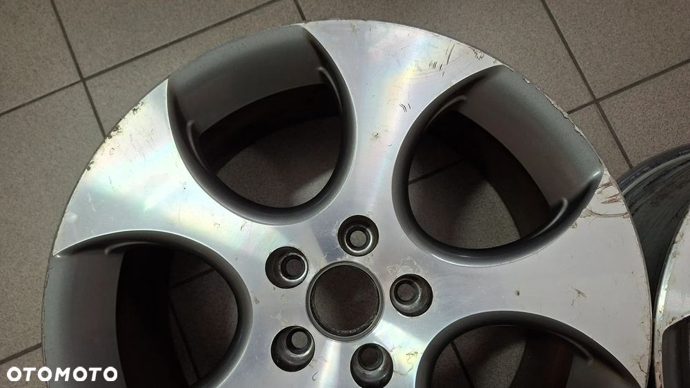 Felgi Aluminiowe 18 VW Golf V GTI 5x112 ET 51 Detroit - 13