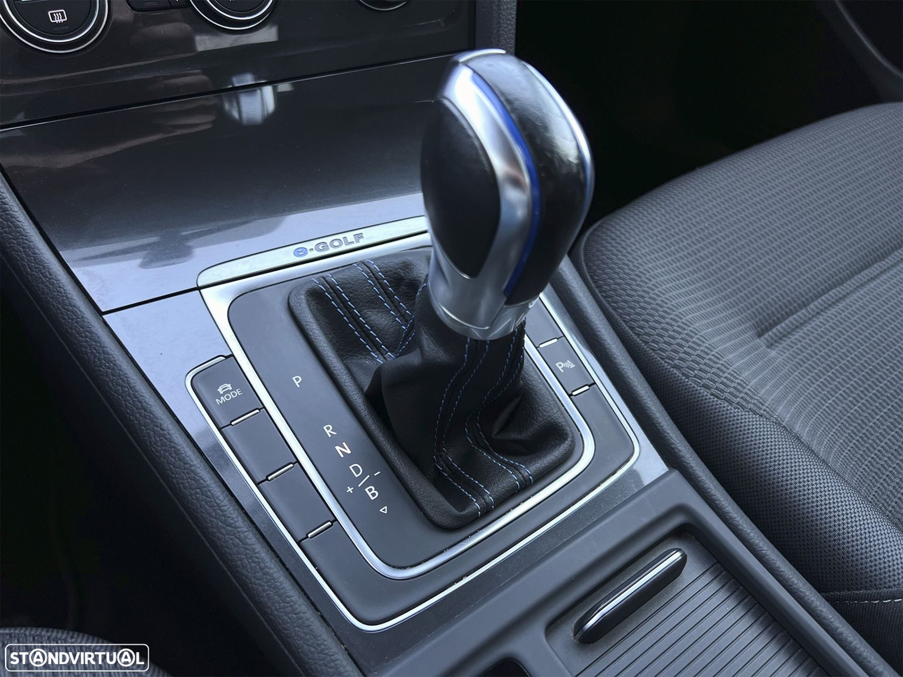 VW e-Golf AC/DC - 21