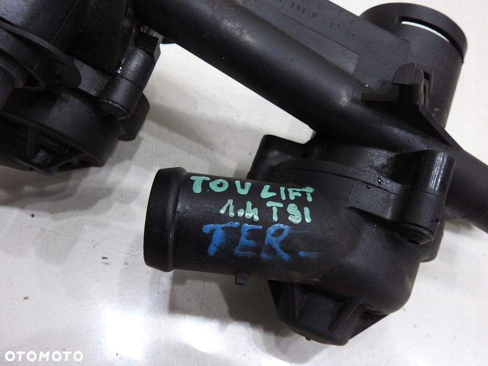 OBUDOWA TERMOSTATU VW TOURAN 1.4 TSI - 5