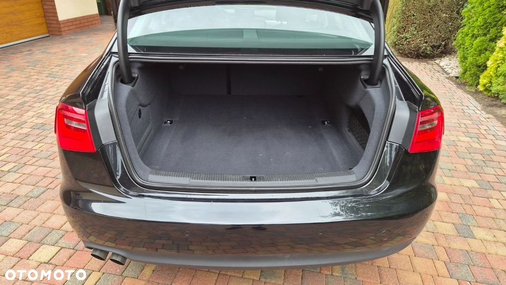 Audi A6 Limousine 2.0 TDI DPF sport selection - 25