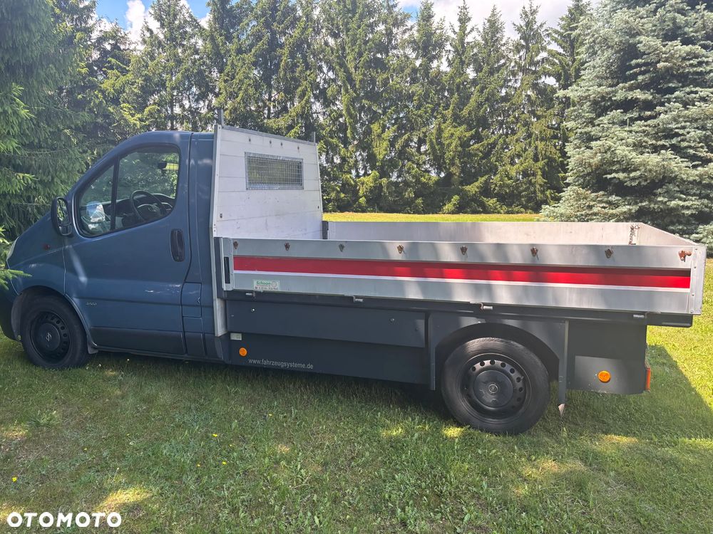 Opel Vivaro - 3