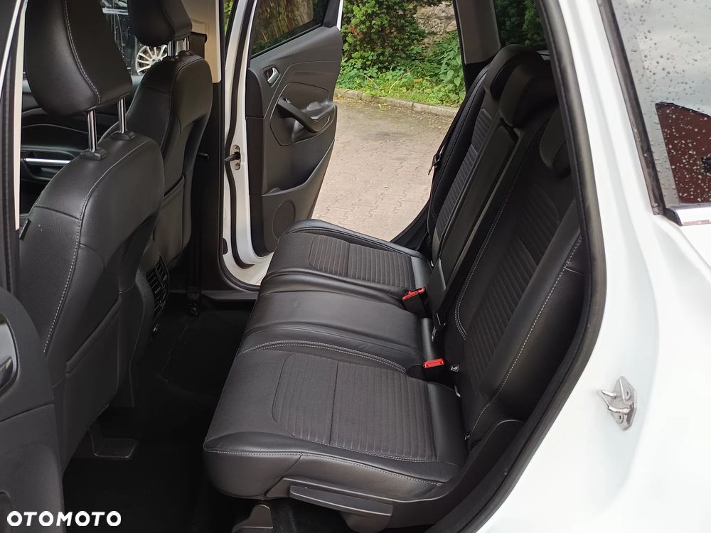 Ford Kuga 1.5 EcoBoost FWD Titanium ASS GPF - 2