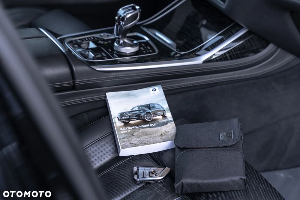BMW X7 - 40
