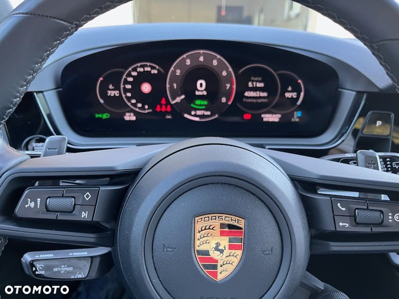 Porsche Cayenne - 9