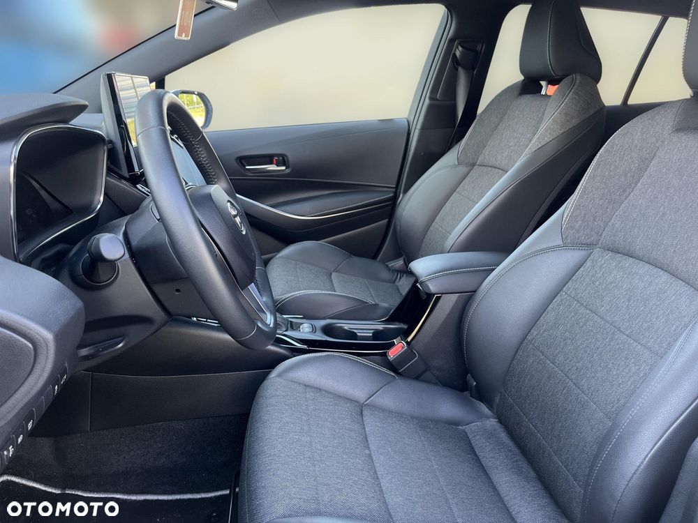 Toyota Corolla 1.8 Hybrid Style - 15