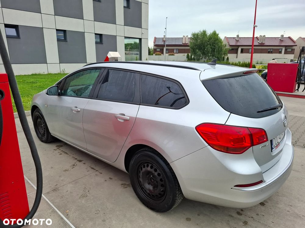 Opel Astra 1.6 CDTI DPF ecoFLEX Start/Stop Edition - 9