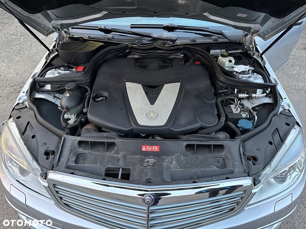 Mercedes-Benz Klasa C 320 CDI DPF 4Matic 7G-TRONIC Elegance - 29