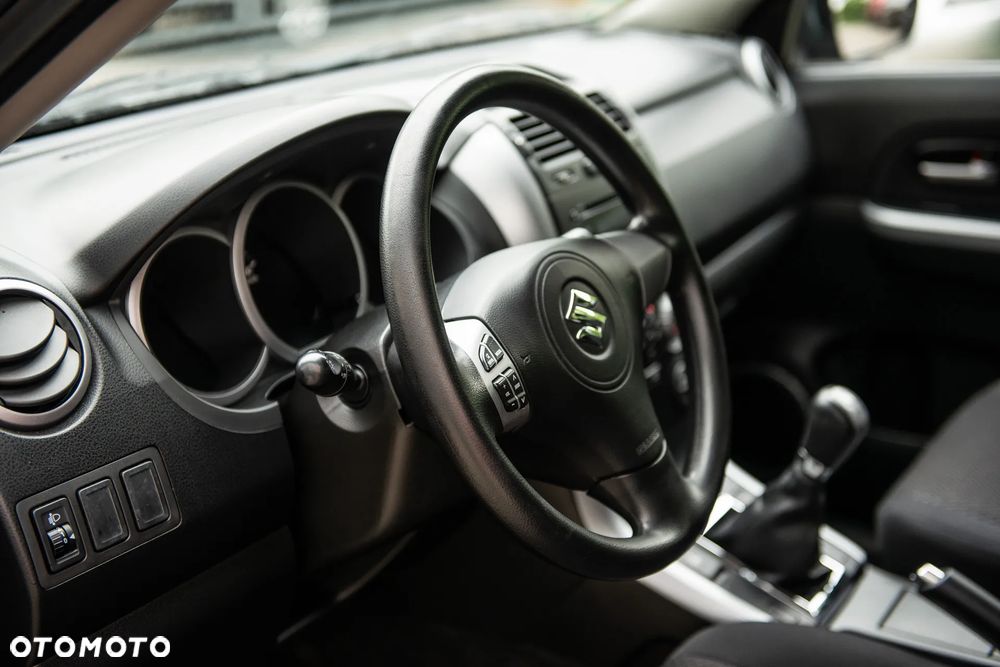 Suzuki Grand Vitara 1.9 DDiS Comfort - 15