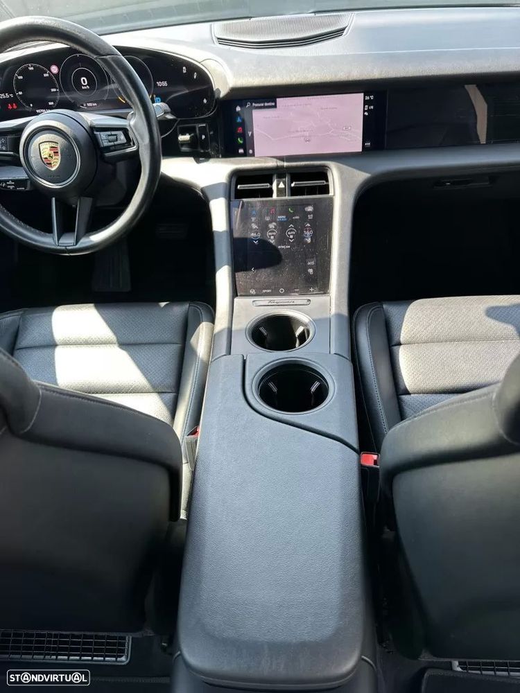 Porsche Taycan Standard - 50