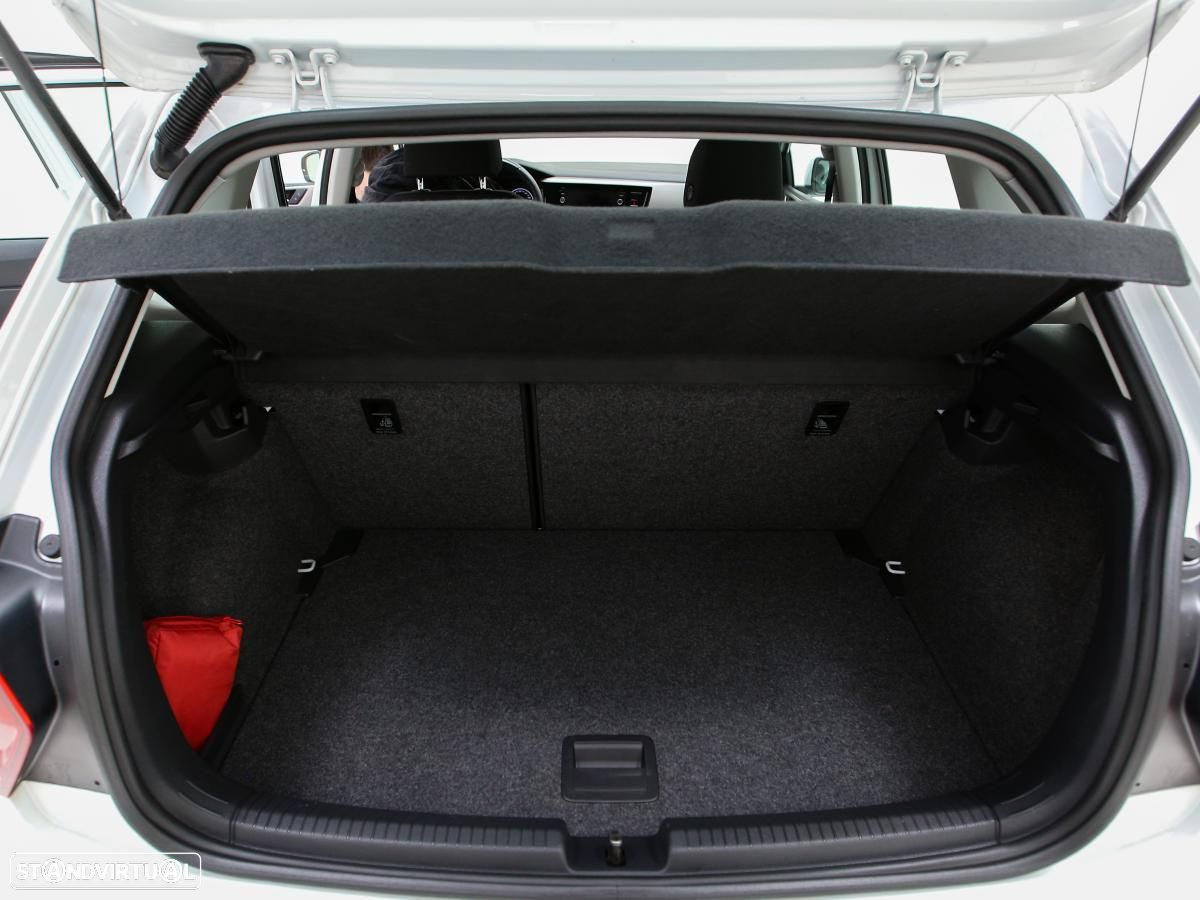 VW Polo - 13