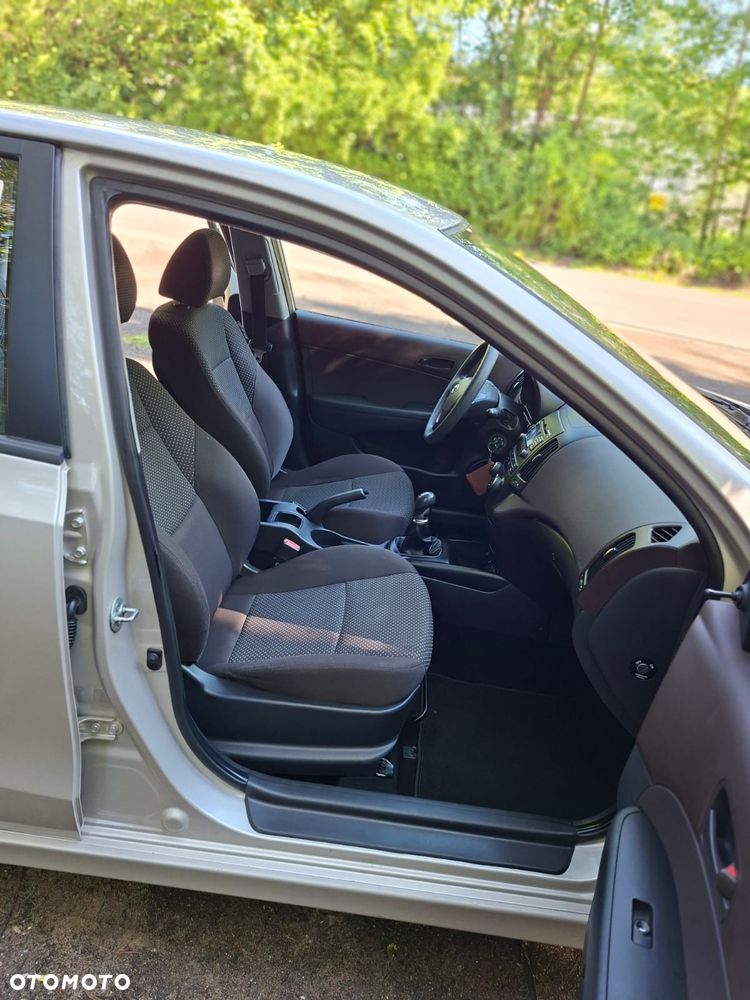 Hyundai i30 i30cw 1.4 Comfort - 15