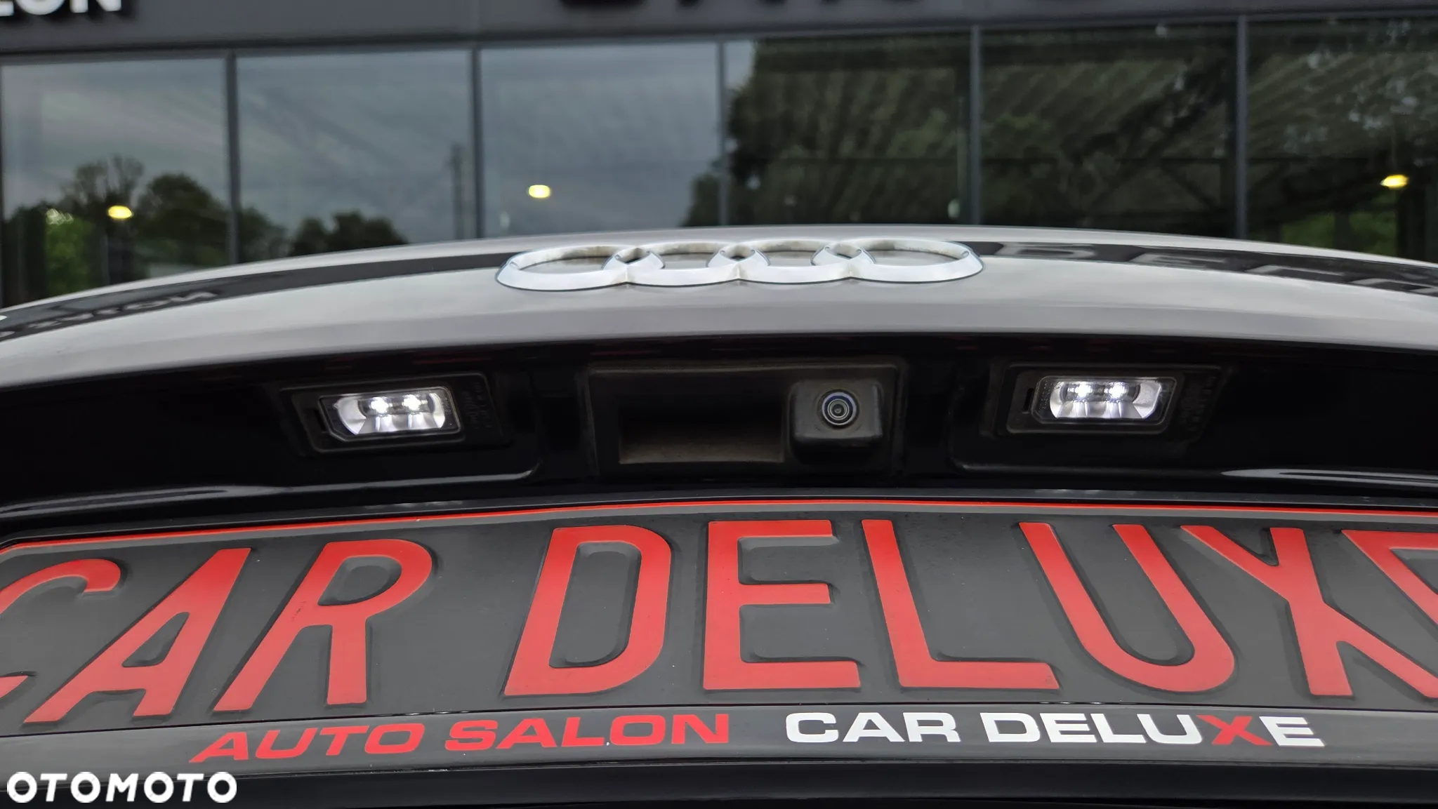 Audi A6 Avant 2.0 TDI Ultra S tronic - 30