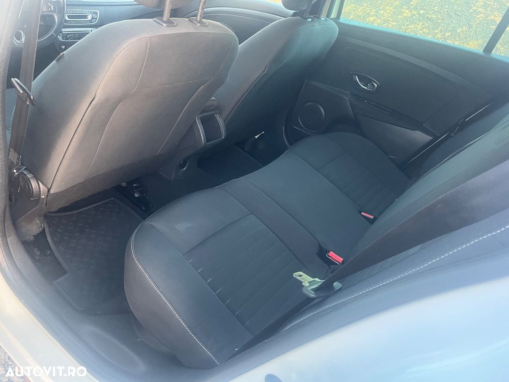 Renault Megane ENERGY dCi 110 EDC LIMITED - 7