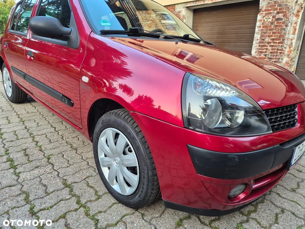 Renault Clio - 33