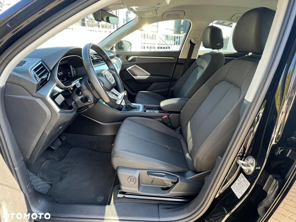 Audi Q3 Sportback 35 TFSI S tronic - 13