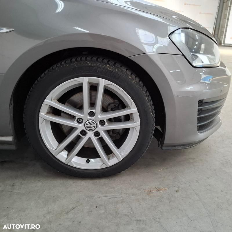VOLKSWAGEN Golf 2015 — imagine 36