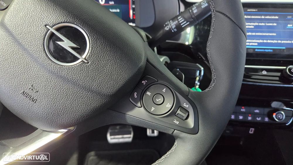 Opel Corsa 1.2 T Hybrid EdCT - 29