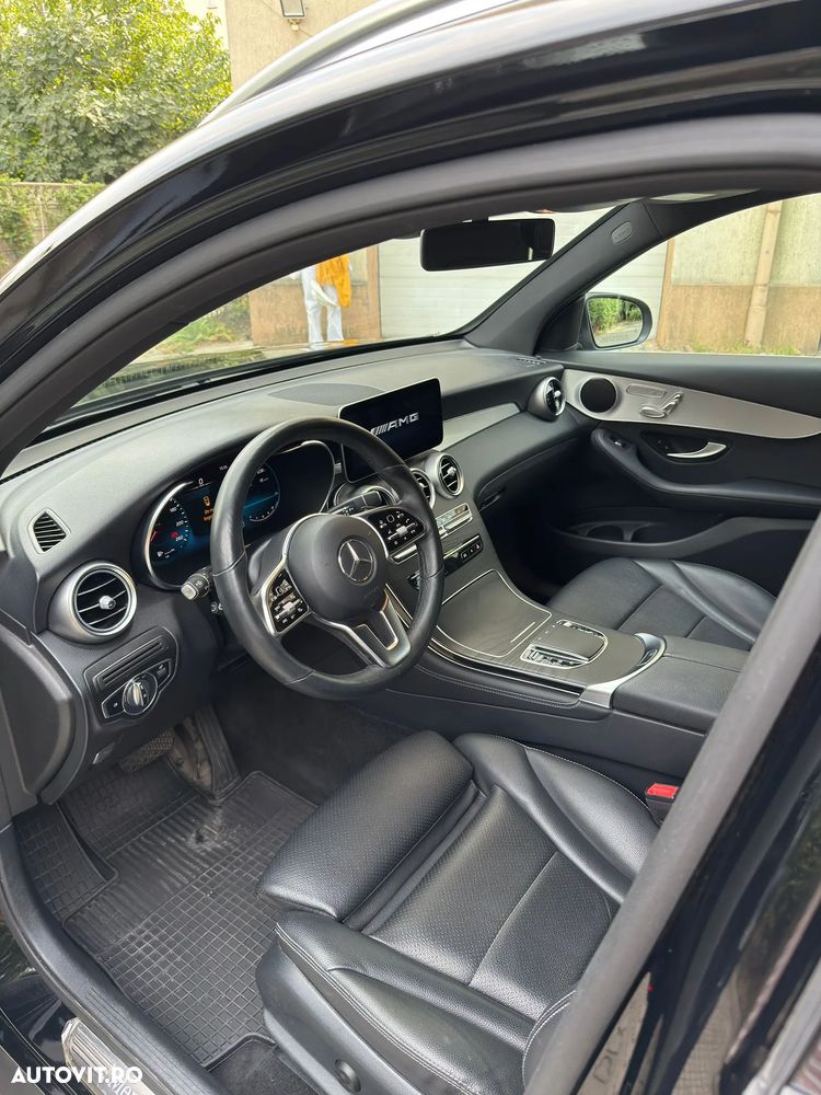 Mercedes-Benz GLC 300 4MATIC 9G-TRONIC AMG Line - 5