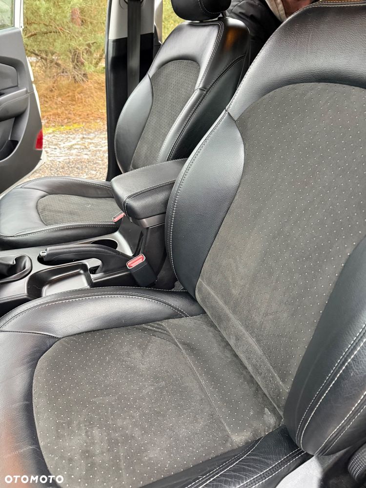 Hyundai ix35 1.6 GDI Premium 2WD - 18