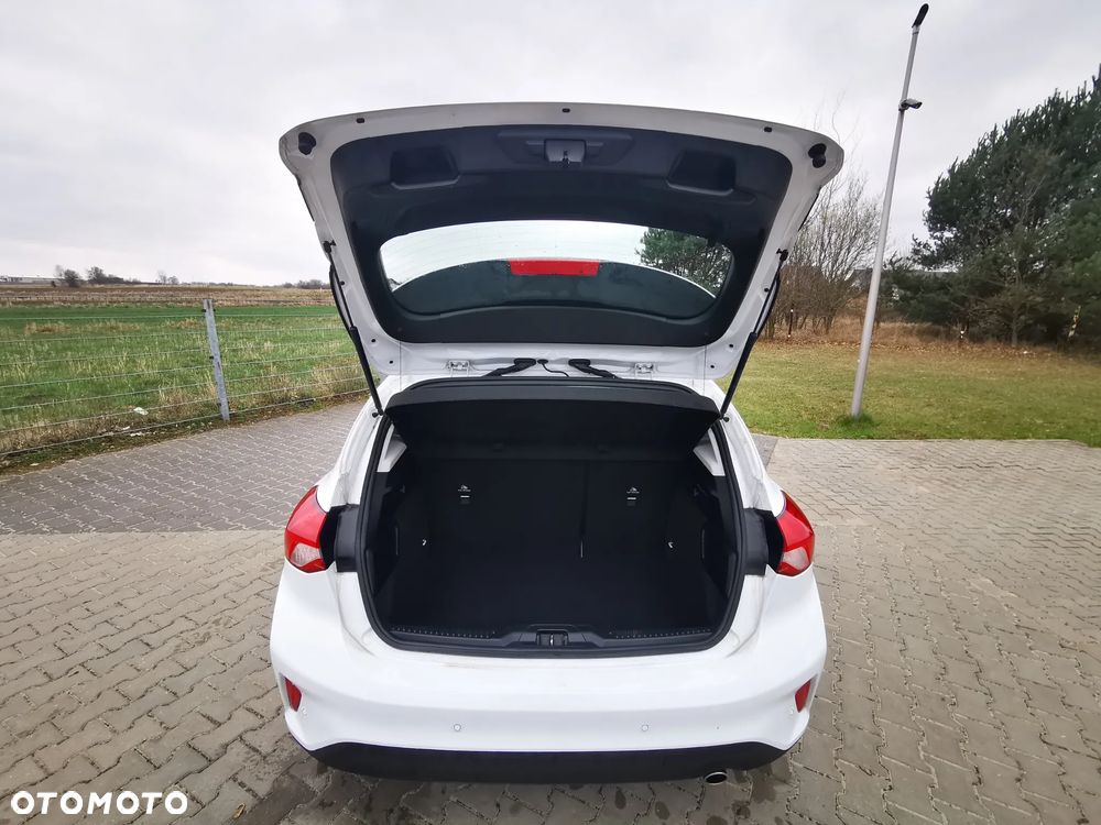 Ford Focus 1.5 EcoBlue STart-Stopp-System TITANIUM - 14