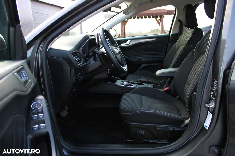 Ford Focus 1.5 EcoBlue Start-Stopp-System Aut. TITANIUM - 10