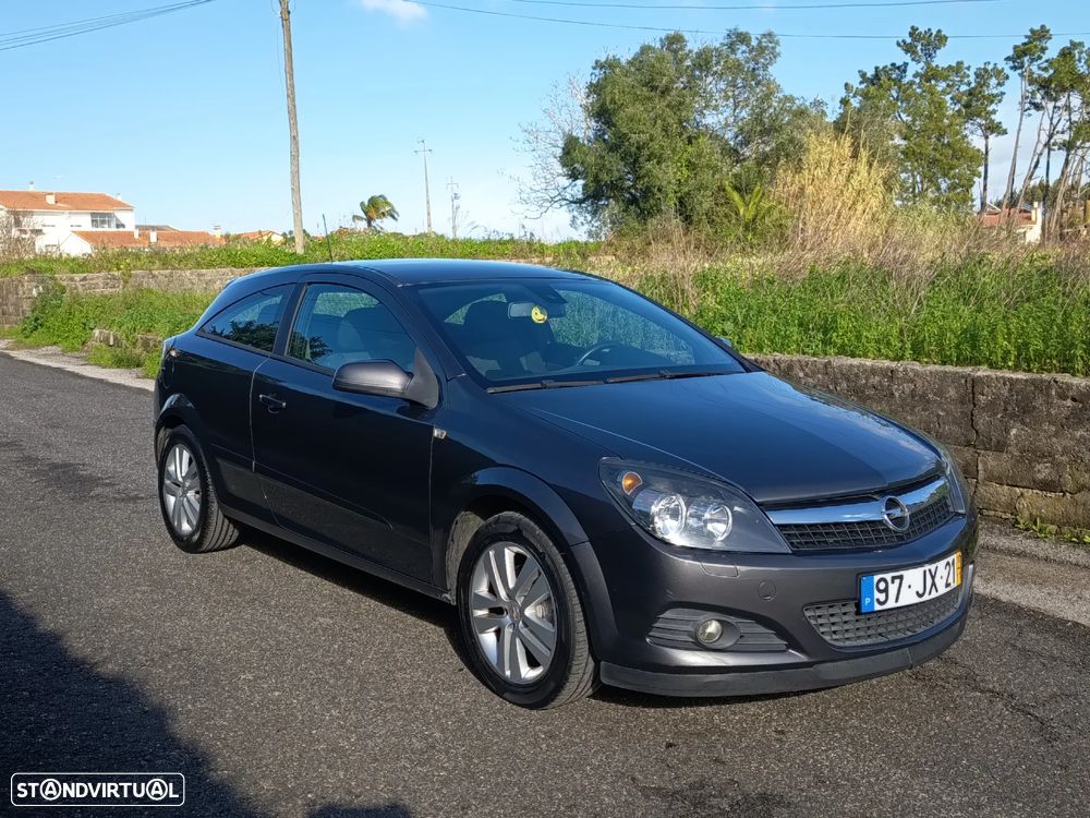 Opel Astra GTC 1.7 CDTI ecoFLEX - 2