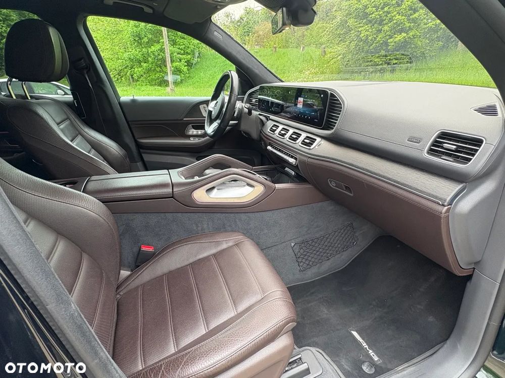 Mercedes-Benz GLS - 18