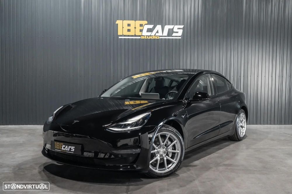 Tesla Model 3 Long-Range Dual Motor AWD - 27