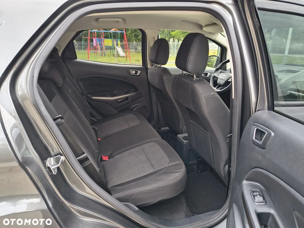 Ford EcoSport - 17
