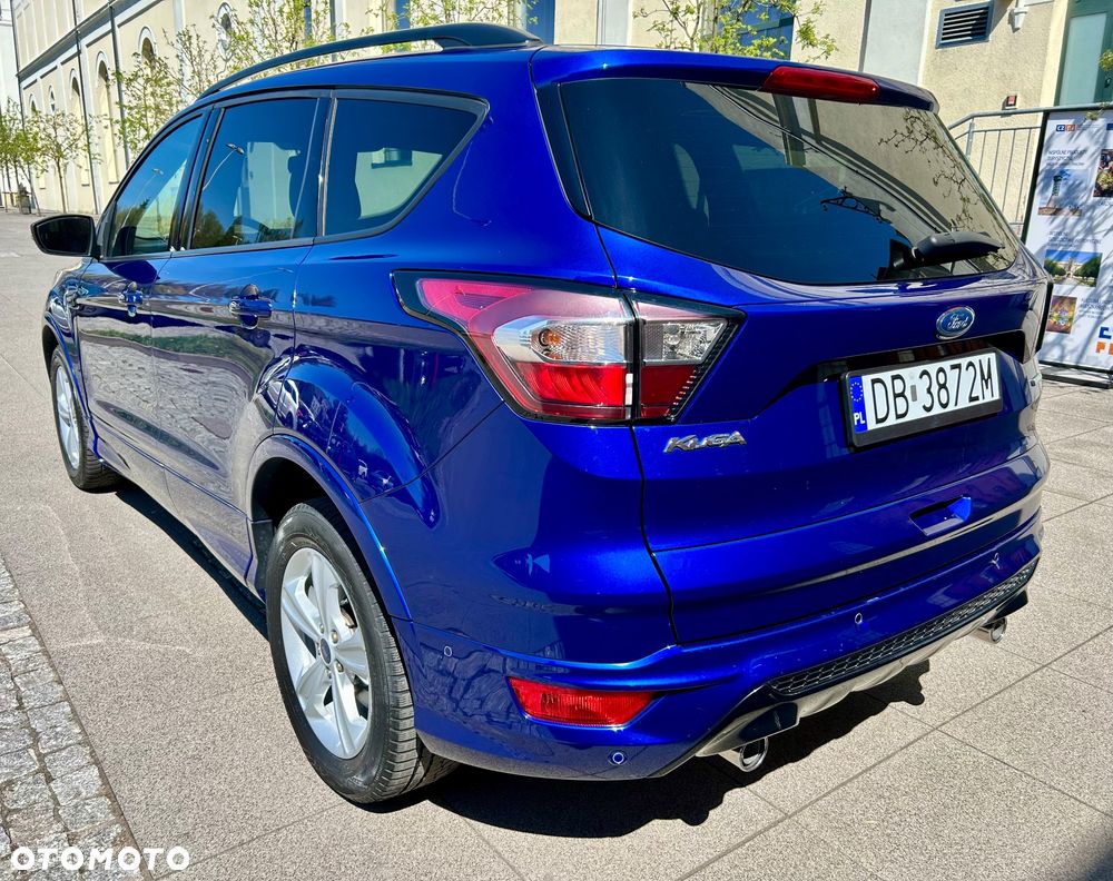 Ford Kuga 1.5 EcoBoost 2x4 Titanium - 10