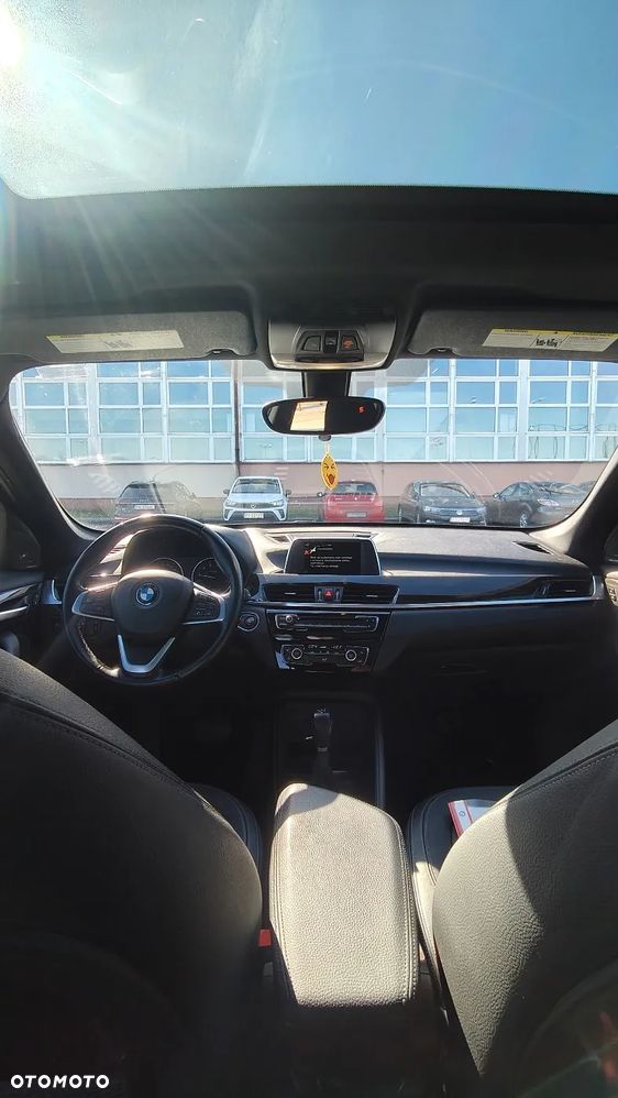 BMW X1 xDrive25i GPF Sport Line - 27