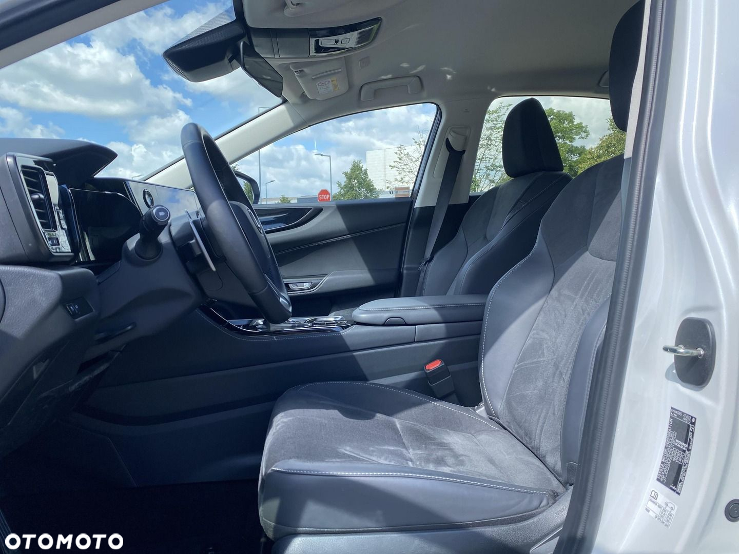 Lexus NX - 13