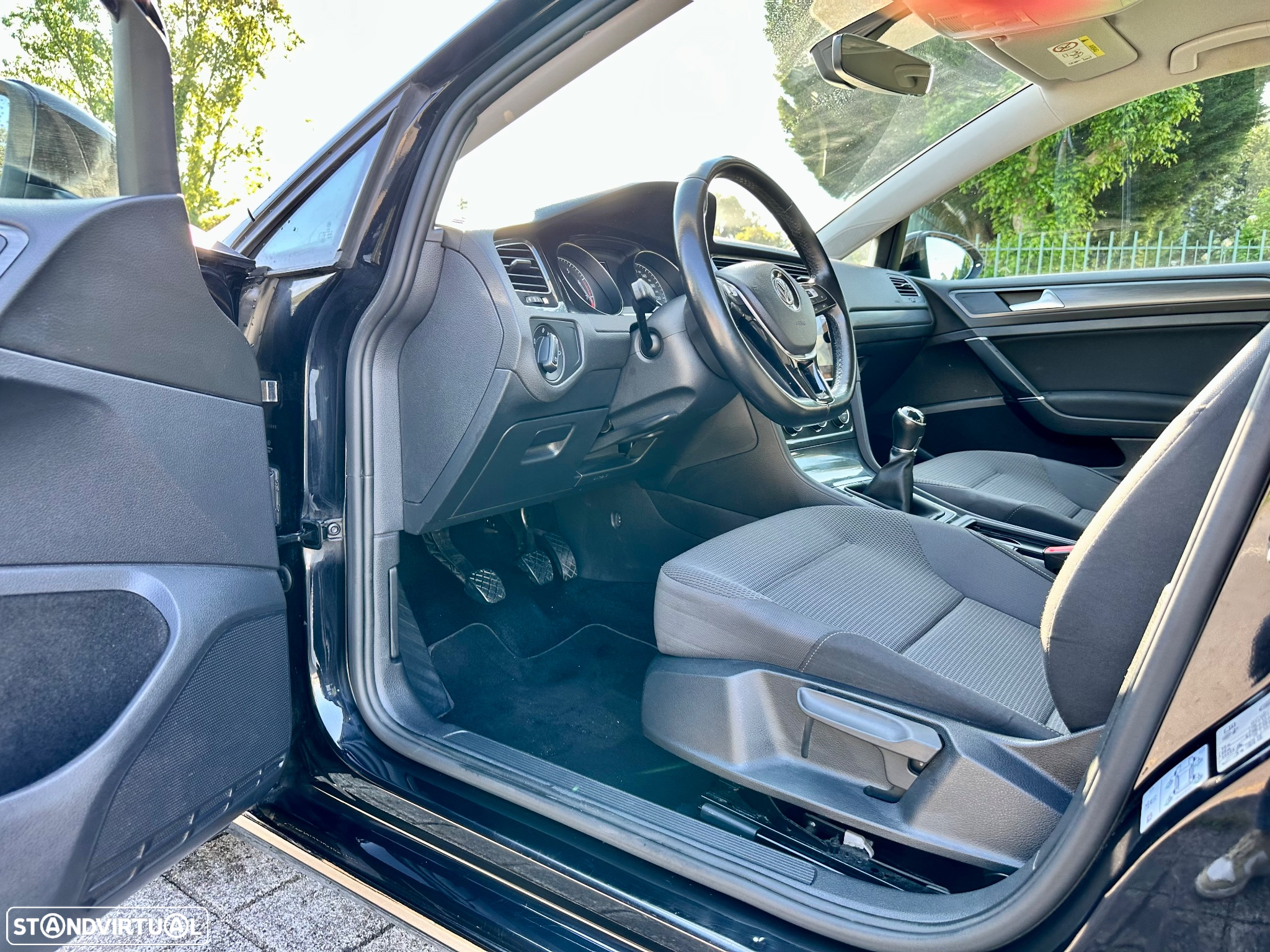 VW Golf 1.0 TSI Confortline - 14