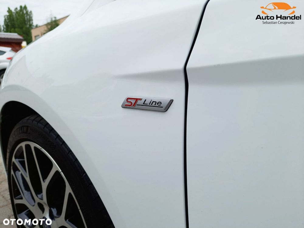 Ford Focus - 41