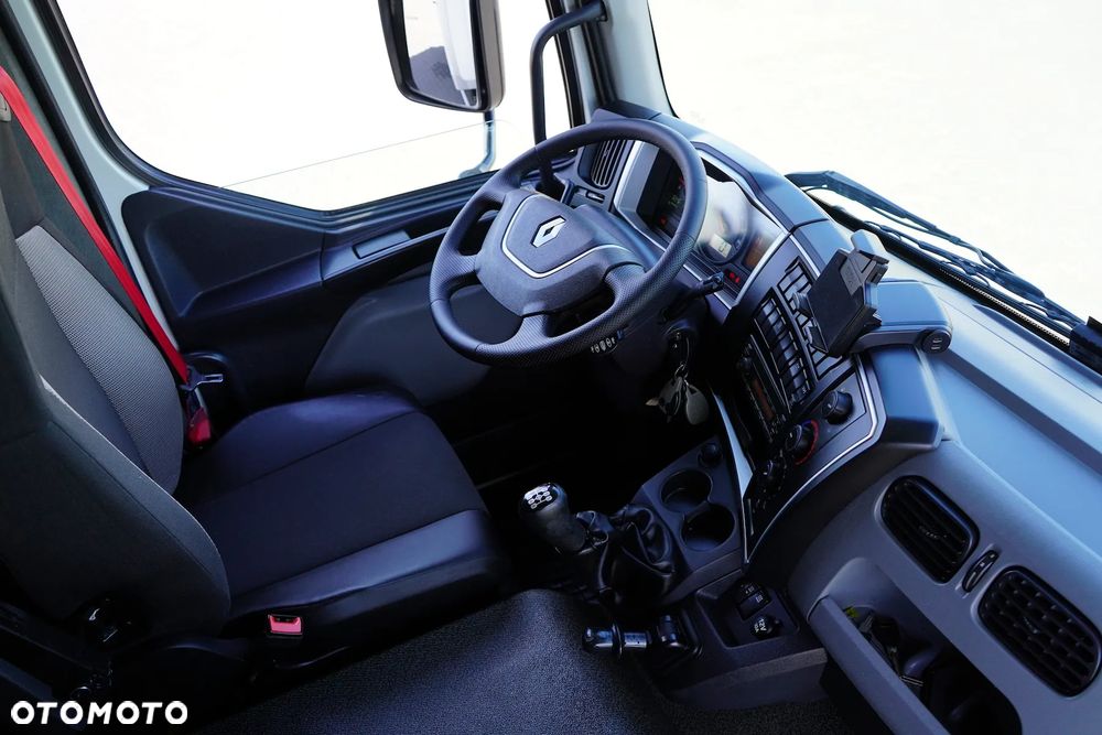 Renault / D 12 / 210 / ACC / EURO 6 / CHŁODNIA / ŁAD. 5950 KG / 11 PALET - 13