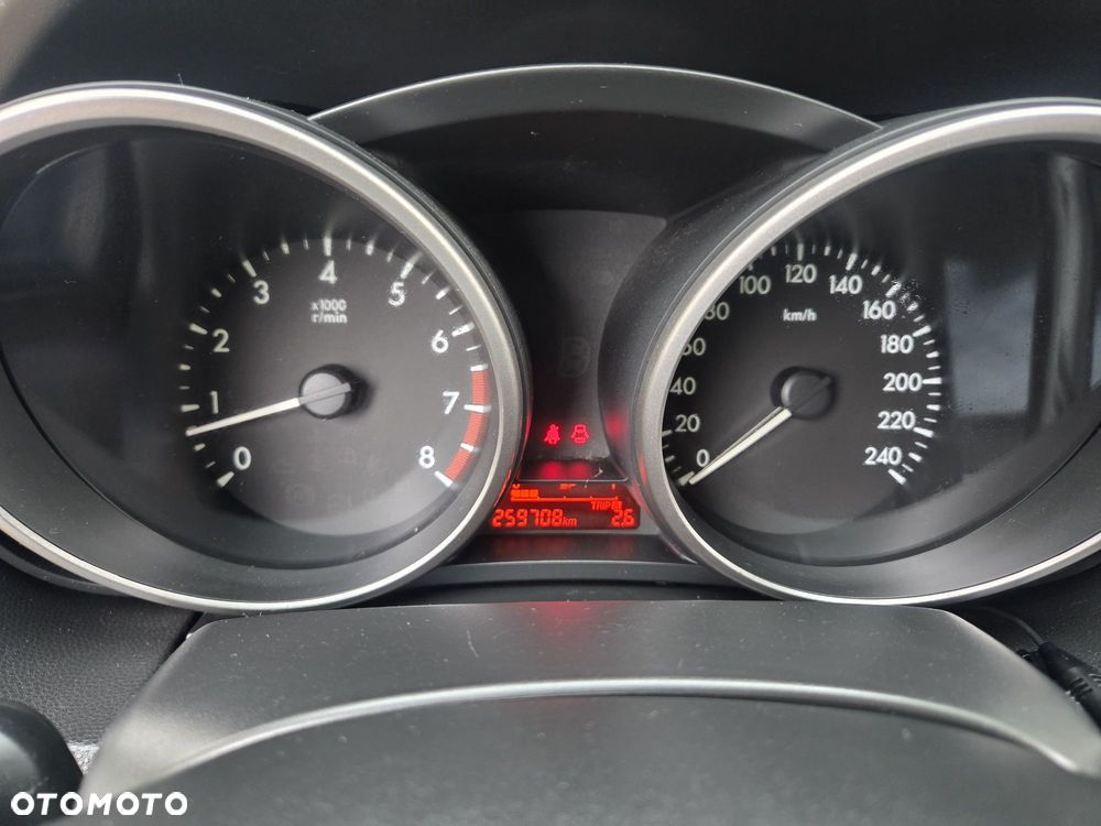 Mazda 5 2.0 MZR-DISI i-stop Sendo - 26