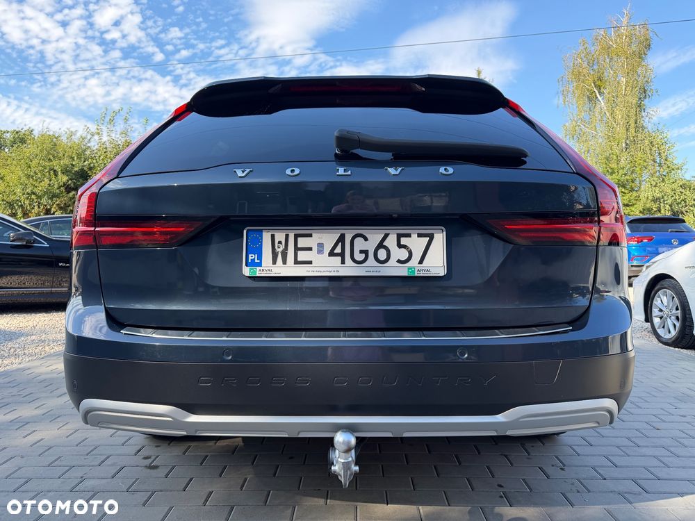 Volvo V90 Cross Country D5 AWD Pro - 7