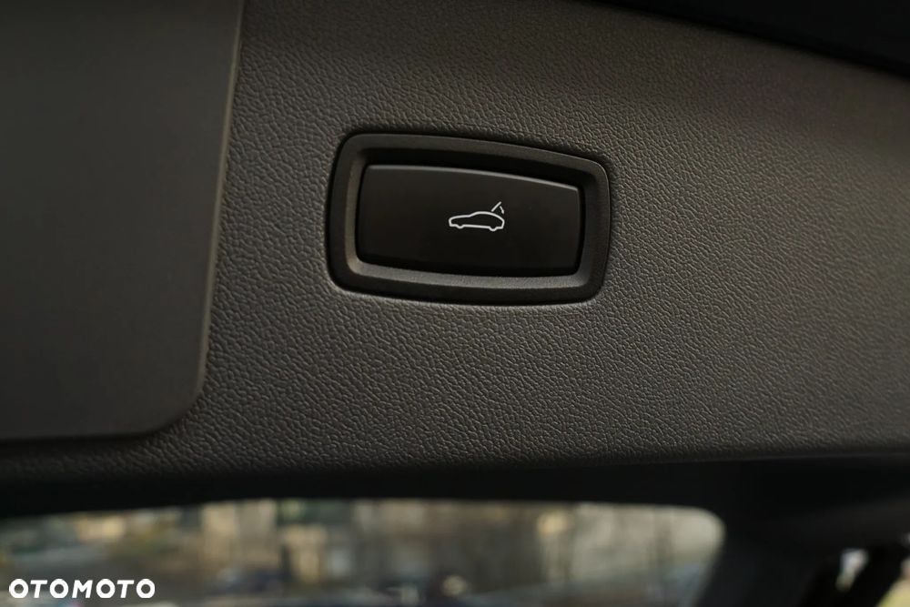 Porsche Cayenne Standard - 37