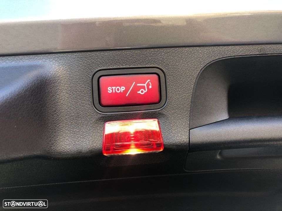 Mercedes-Benz CLA 180 d Shooting Brake AMG Line Aut. - 9