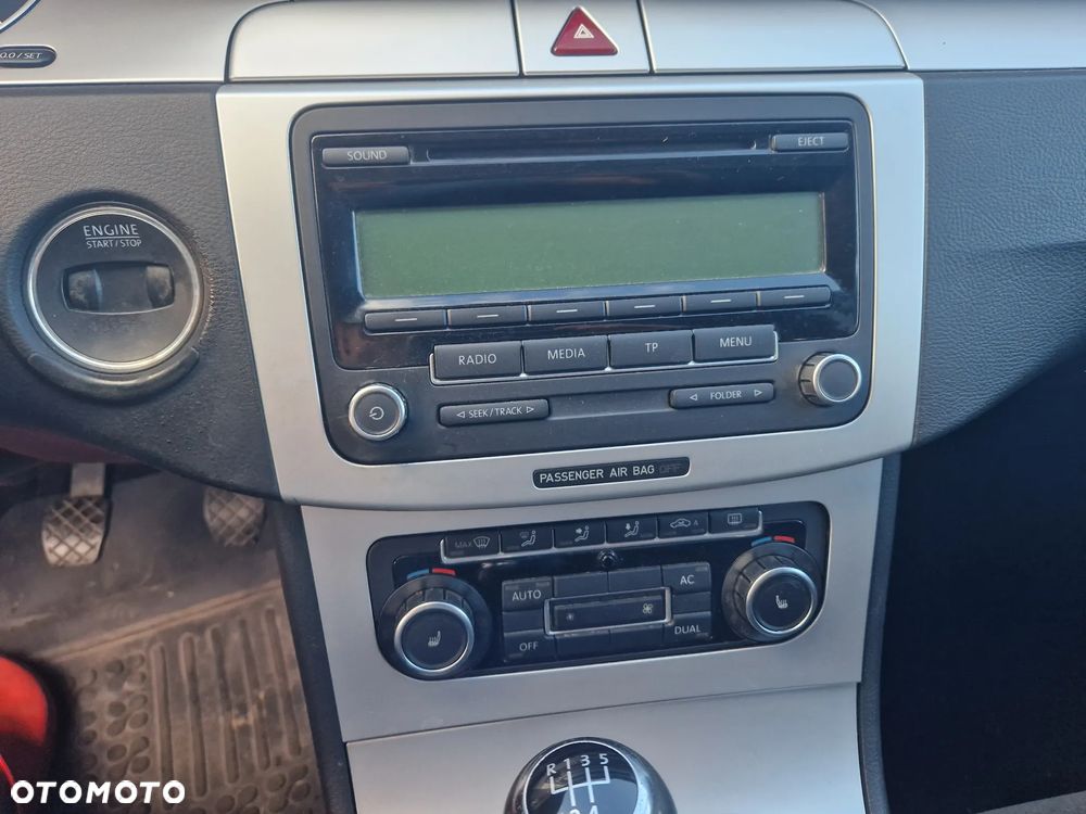 Volkswagen Passat Variant 1.6 Comfortline - 3