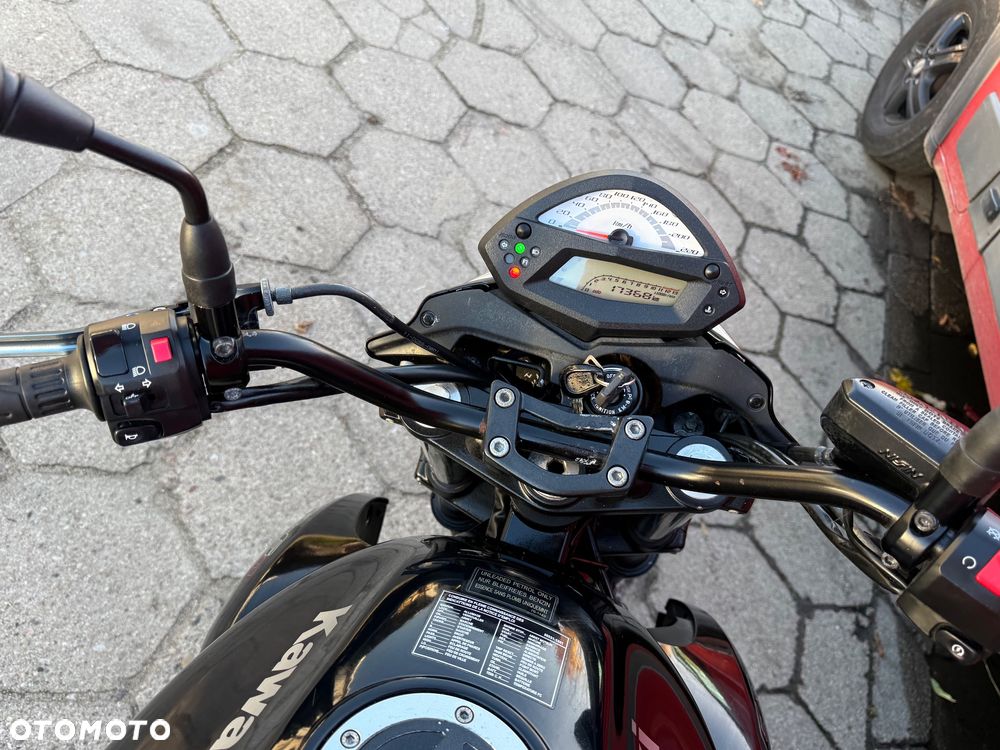 Kawasaki ER - 10