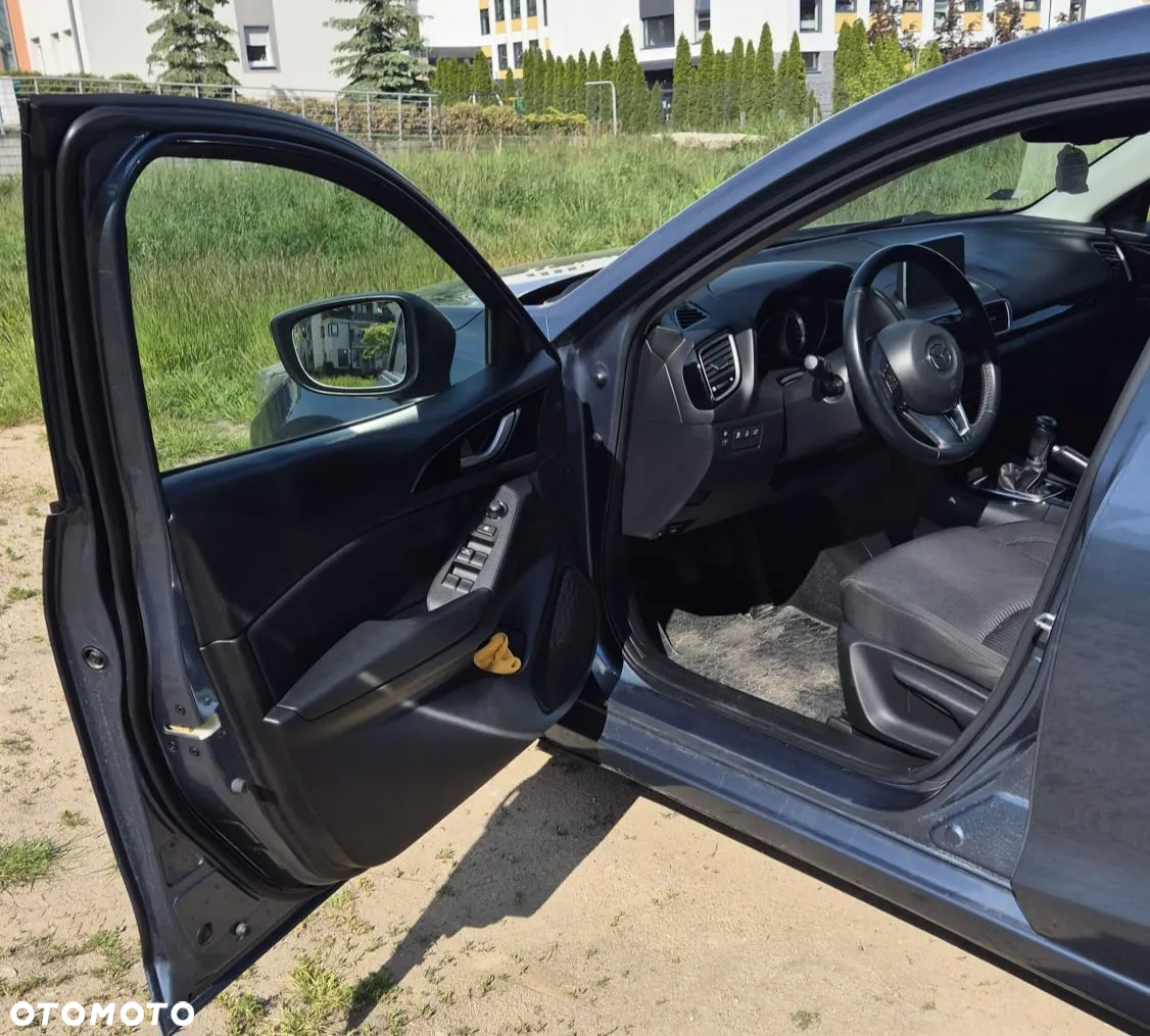 Mazda 3 - 12