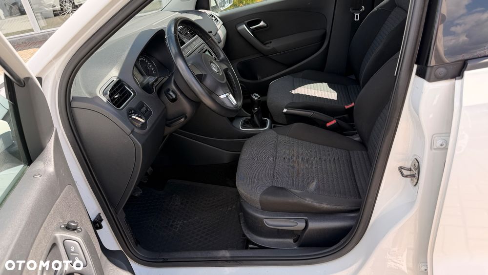 Volkswagen Polo 1.4 16V Comfortline - 8