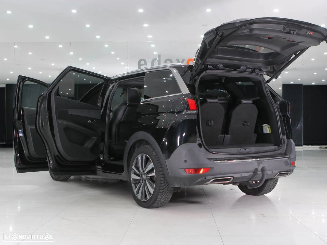 Peugeot 5008 - 5