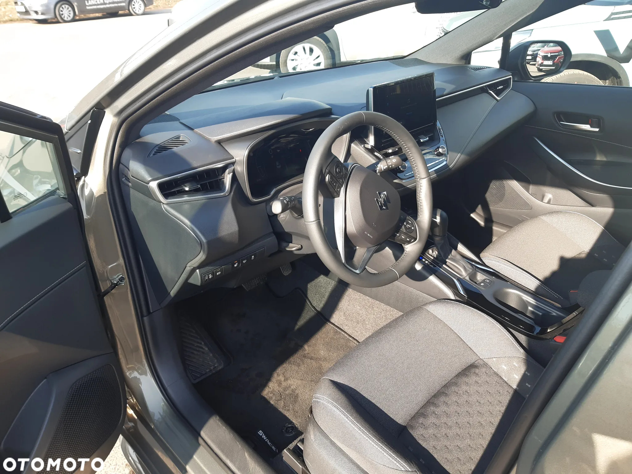 Suzuki Swace 1.8 Hybrid Premium Plus CVT - 7